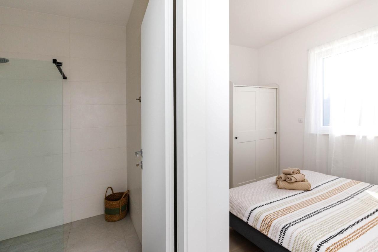 Apartment Klara Krk Town Eksteriør bilde
