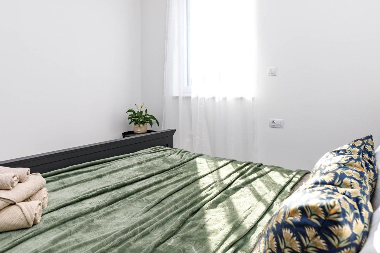 Apartment Klara Krk Town Eksteriør bilde